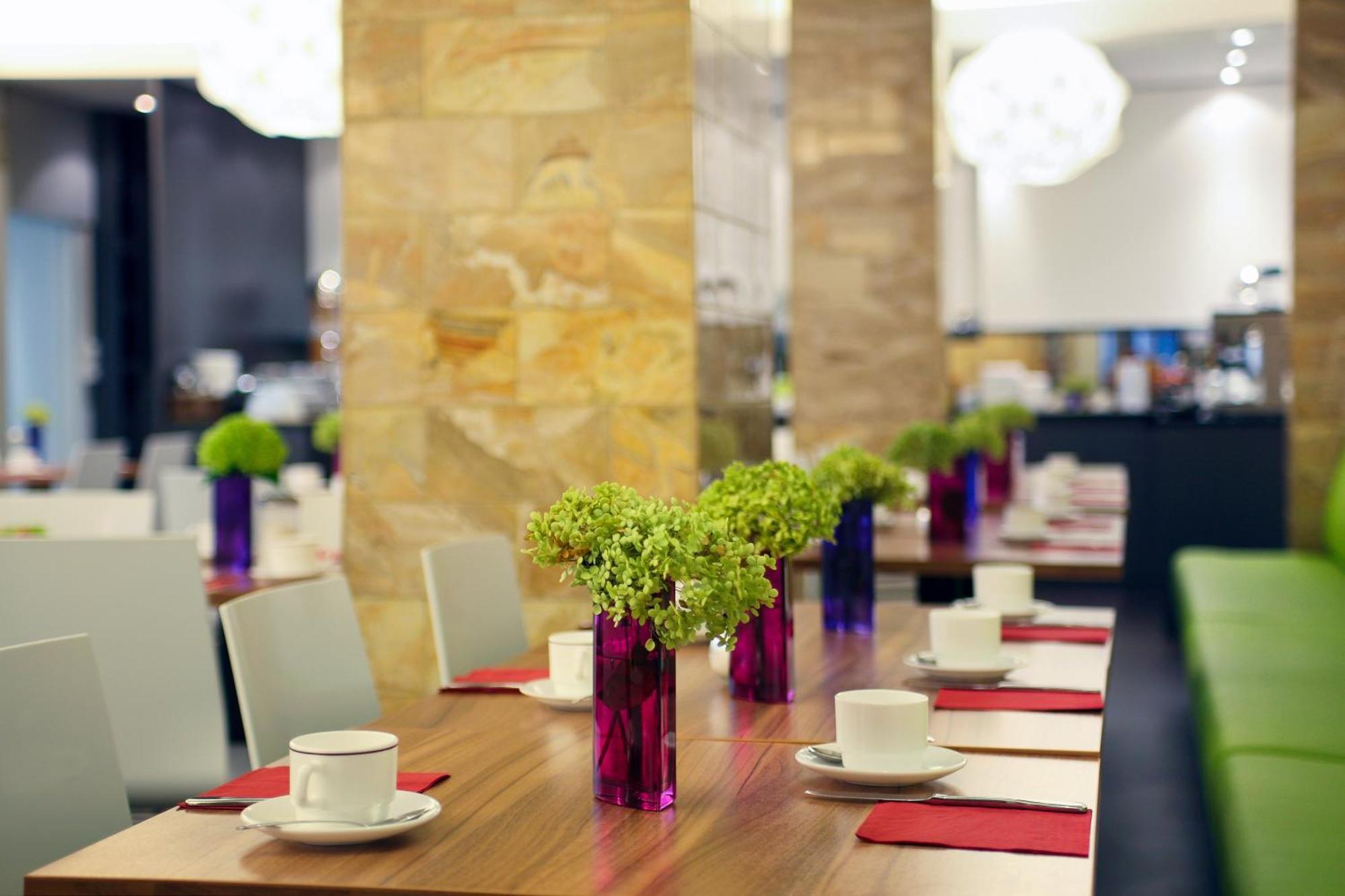 Ibis Styles Frankfurt City Франкфурт-на-Майні Ресторан фото