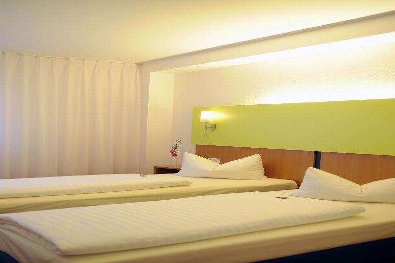 Ibis Styles Frankfurt City Франкфурт-на-Майні Екстер'єр фото